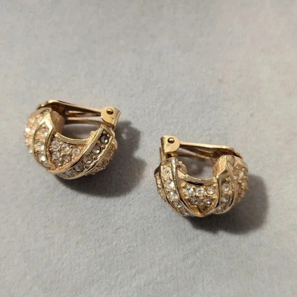 Christian Dior Gold and Crystal Earrings - Picture 7 of 10